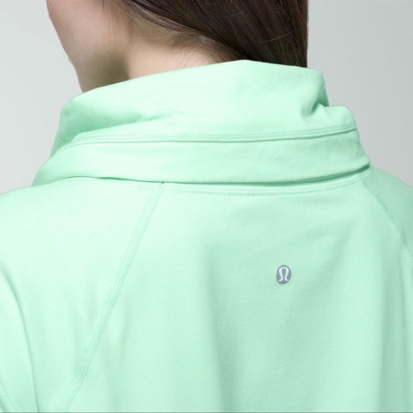 Lululemon Heart Healthy Pullover 6 Fresh Teal Mint, RULU Fabric, PERFECT! - Picture 3 of 10